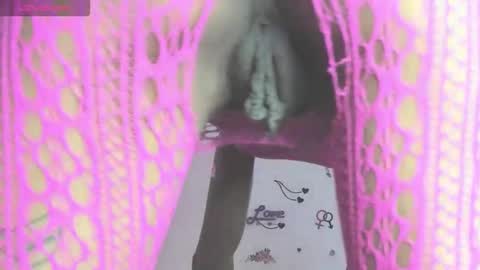 yailin_04 online show from May 19, 5:08 pm