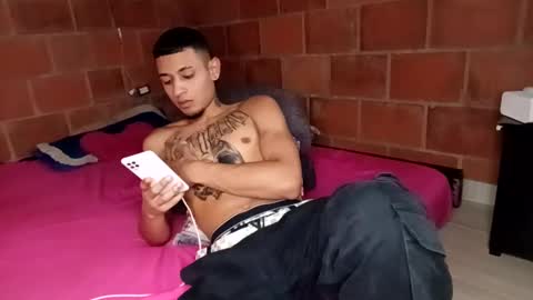 Yajz online show from October 16, 7:04 pm