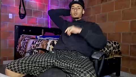 Yajz online show from June 7, 4:49 am