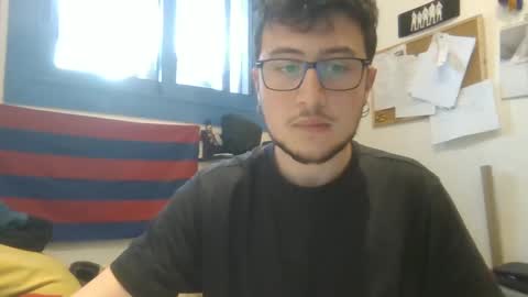 Snapshot of yakajoe97 chatting on February 24, 9:43 am yakajoe97 online show from February 24, 9:43 am