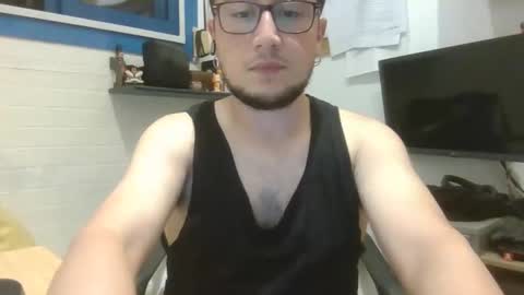 Snapshot of yakajoe97 chatting on September 22, 9:17 pm yakajoe97 online show from September 22, 9:17 pm