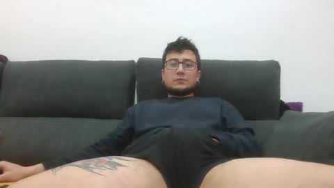 Snapshot of yakajoe97 chatting on December 16, 11:48 am yakajoe97 online show from December 16, 11:48 am