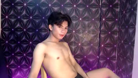 Snapshot of yami_sukehiroxxx chatting on October 3, 6:32 am yami_sukehiroxxx online show from October 3, 6:32 am