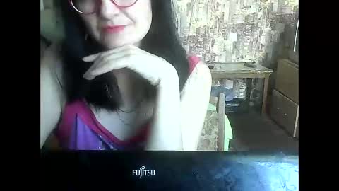 Snapshot of yanafiesta chatting on September 12, 10:04 am yanafiesta online show from September 12, 10:04 am