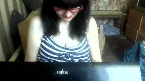 yanafiesta online show from July 1, 11:23 am