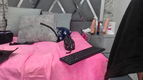 yanetrose online show from October 27, 3:10 am
