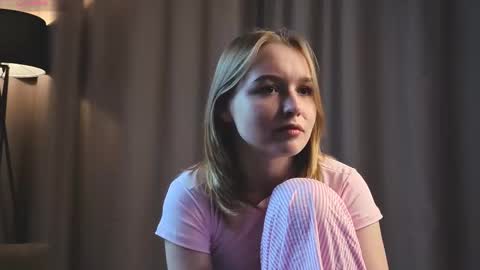 Snapshot of yangsperanza chatting on October 1, 1:06 pm Kate online show from October 1, 1:06 pm