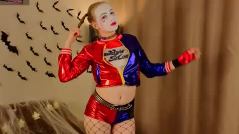 Snapshot of yangsperanza chatting on November 1, 2:08 pm Kate online show from November 1, 2:08 pm