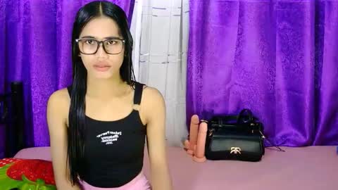 yanna online show from February 6, 9:56 am