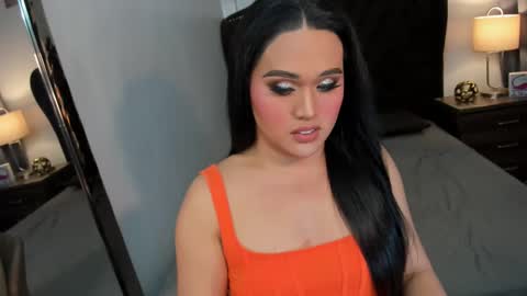 Snapshot of yanny_xoxo chatting on January 30, 11:13 pm Allisonn online show from January 30, 11:13 pm