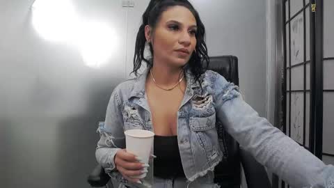 Yara online show from May 16, 3:36 am
