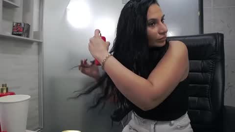 Yara online show from May 18, 3:46 am