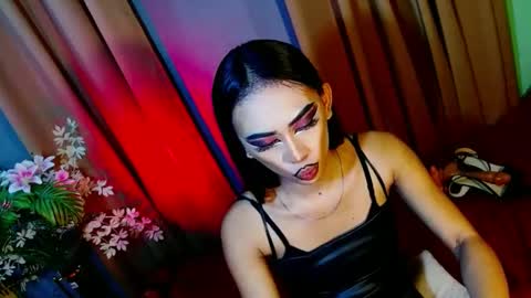Snapshot of yasii19 chatting on December 20, 9:17 pm miss yasii online show from December 20, 9:17 pm