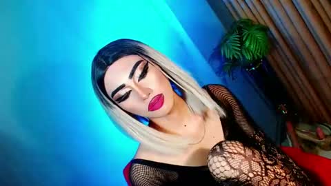Snapshot of yasii19 chatting on February 22, 6:52 pm miss yasii online show from February 22, 6:52 pm