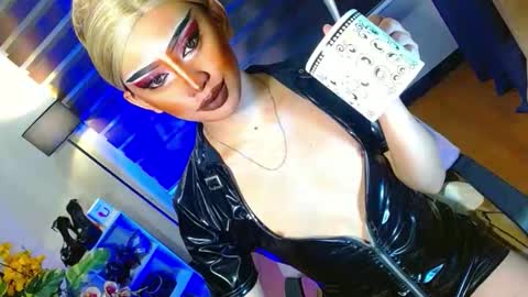 miss yasii online show from January 7, 12:07 pm