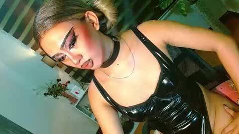Snapshot of yasii19 chatting on April 23, 3:14 pm miss yasii online show from April 23, 3:14 pm