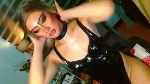 Snapshot of yasii19 chatting on April 29, 5:30 pm miss yasii online show from April 29, 5:30 pm