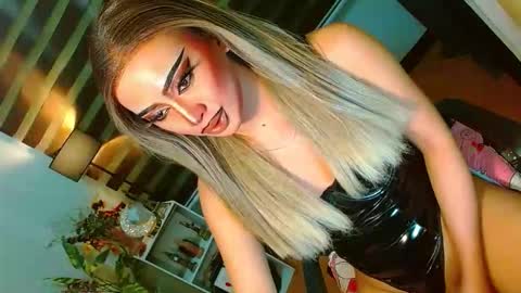 Snapshot of yasii19 chatting on April 30, 3:40 pm miss yasii online show from April 30, 3:40 pm
