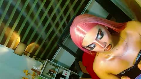 Snapshot of yasii19 chatting on May 20, 2:45 pm miss yasii online show from May 20, 2:45 pm