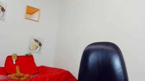 Yasemin online show from January 7, 10:51 am