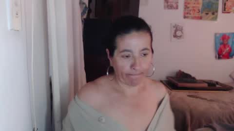 yasmin_love85 online show from October 1, 3:07 pm