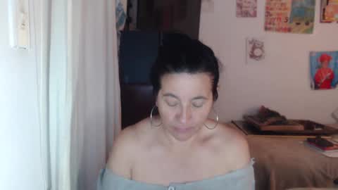 yasmin_love85 online show from October 10, 7:35 pm