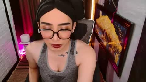 yassiered online show from July 28, 1:12 am