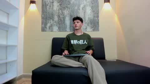 Snapshot of yatson_cody chatting on March 30, 7:26 pm Yatson online show from March 30, 7:26 pm