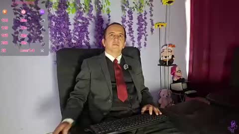 Snapshot of yazfore chatting on June 24, 2:49 pm Hazzan online show from June 24, 2:49 pm