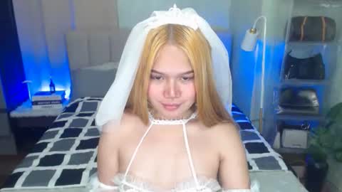 Yazzi online show from October 2, 12:28 am