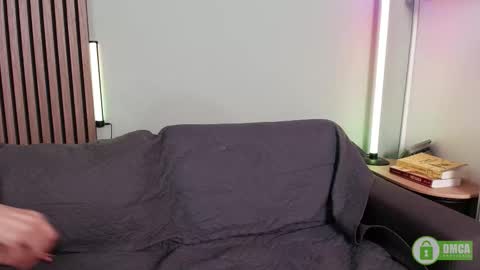 Matt  Laura online show from February 26, 6:40 pm