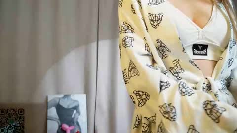 Kate online show from February 6, 6:11 pm