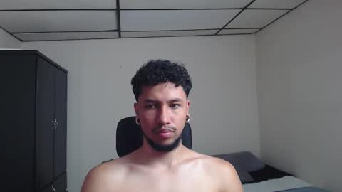 yeff online show from December 13, 7:53 pm