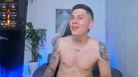 YEIKO ROMERO online show from October 9, 8:12 am