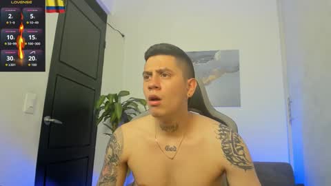 YEIKO ROMERO online show from November 19, 10:10 pm