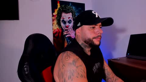 Snapshot of yeikoe1 chatting on February 2, 2:38 am yeikoe1 online show from February 2, 2:38 am