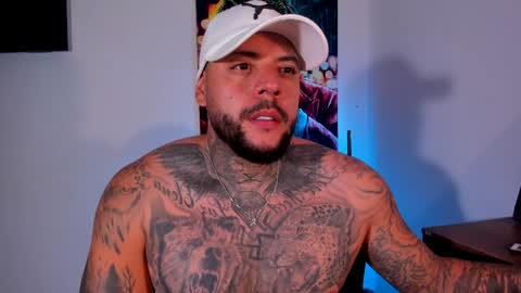 Snapshot of yeikoe1 chatting on February 4, 2:07 am yeikoe1 online show from February 4, 2:07 am