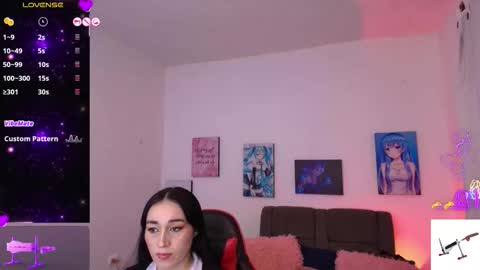 Snapshot of yeliana_sexy chatting on November 27, 2:02 am Valery online show from November 27, 2:02 am