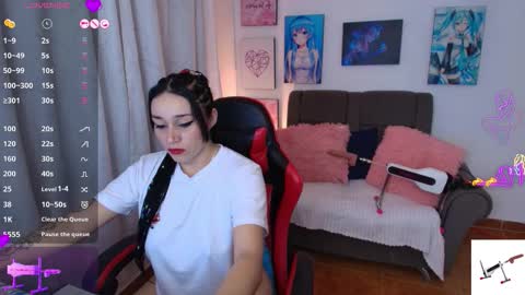 Snapshot of yeliana_sexy chatting on January 8, 3:53 am Valery online show from January 8, 3:53 am