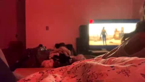 Ella Ts online show from September 23, 7:00 am