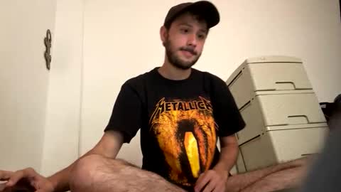 Snapshot of yerito_ chatting on November 21, 8:07 pm Yero online show from November 21, 8:07 pm