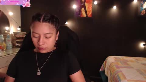 Yesi online show from October 1, 6:36 pm