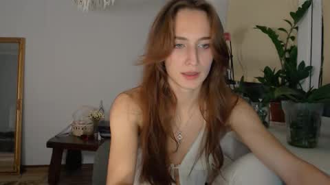 Zoe online show from October 18, 8:42 pm