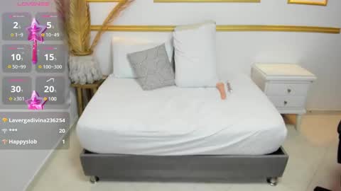 yesenia online show from January 21, 10:19 pm