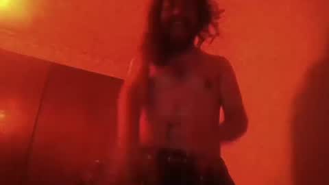 Snapshot of yeshuaaa999 chatting on December 12, 10:02 am yeshuaaa999 online show from December 12, 10:02 am