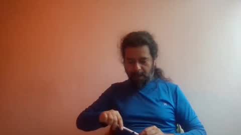 Snapshot of yeshuaaa999 chatting on January 1, 7:32 pm yeshuaaa999 online show from January 1, 7:32 pm