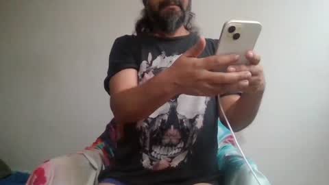 Snapshot of yeshuaaa999 chatting on January 7, 4:05 pm yeshuaaa999 online show from January 7, 4:05 pm