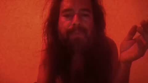 Snapshot of yeshuaaa999 chatting on January 18, 4:26 am yeshuaaa999 online show from January 18, 4:26 am