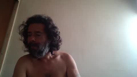 Snapshot of yeshuaaa999 chatting on February 14, 7:43 pm yeshuaaa999 online show from February 14, 7:43 pm