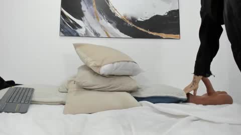 Yesica online show from December 10, 1:43 am